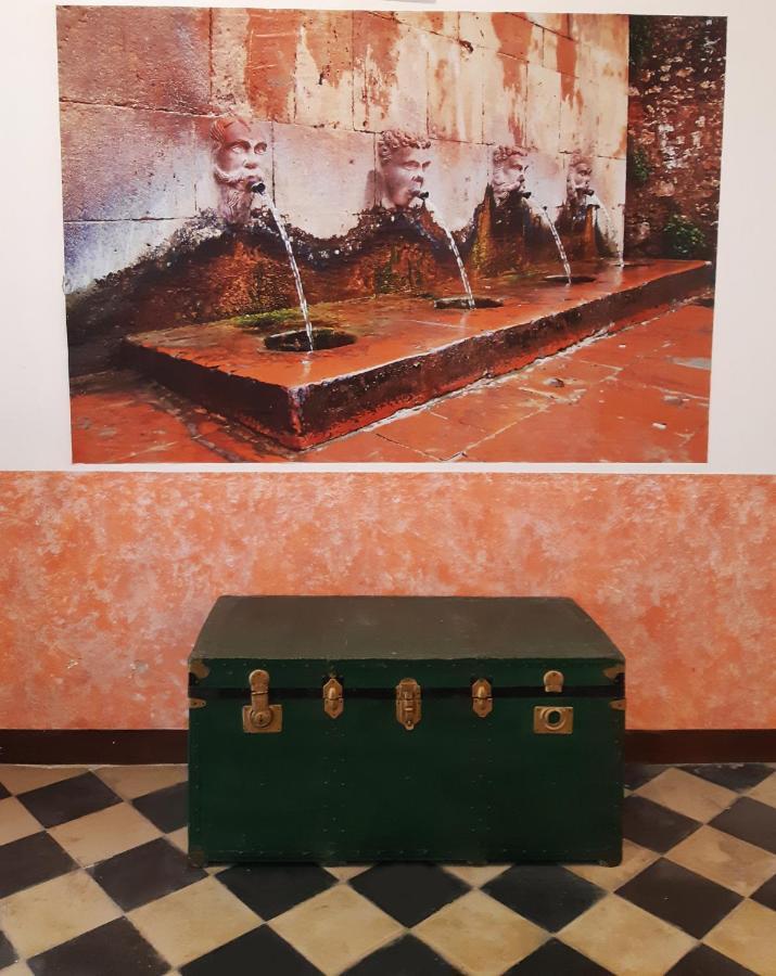 مبيت وإفطار بياتْسا أرمارِنا Antico Palazzo Affitti Brevi المظهر الخارجي الصورة